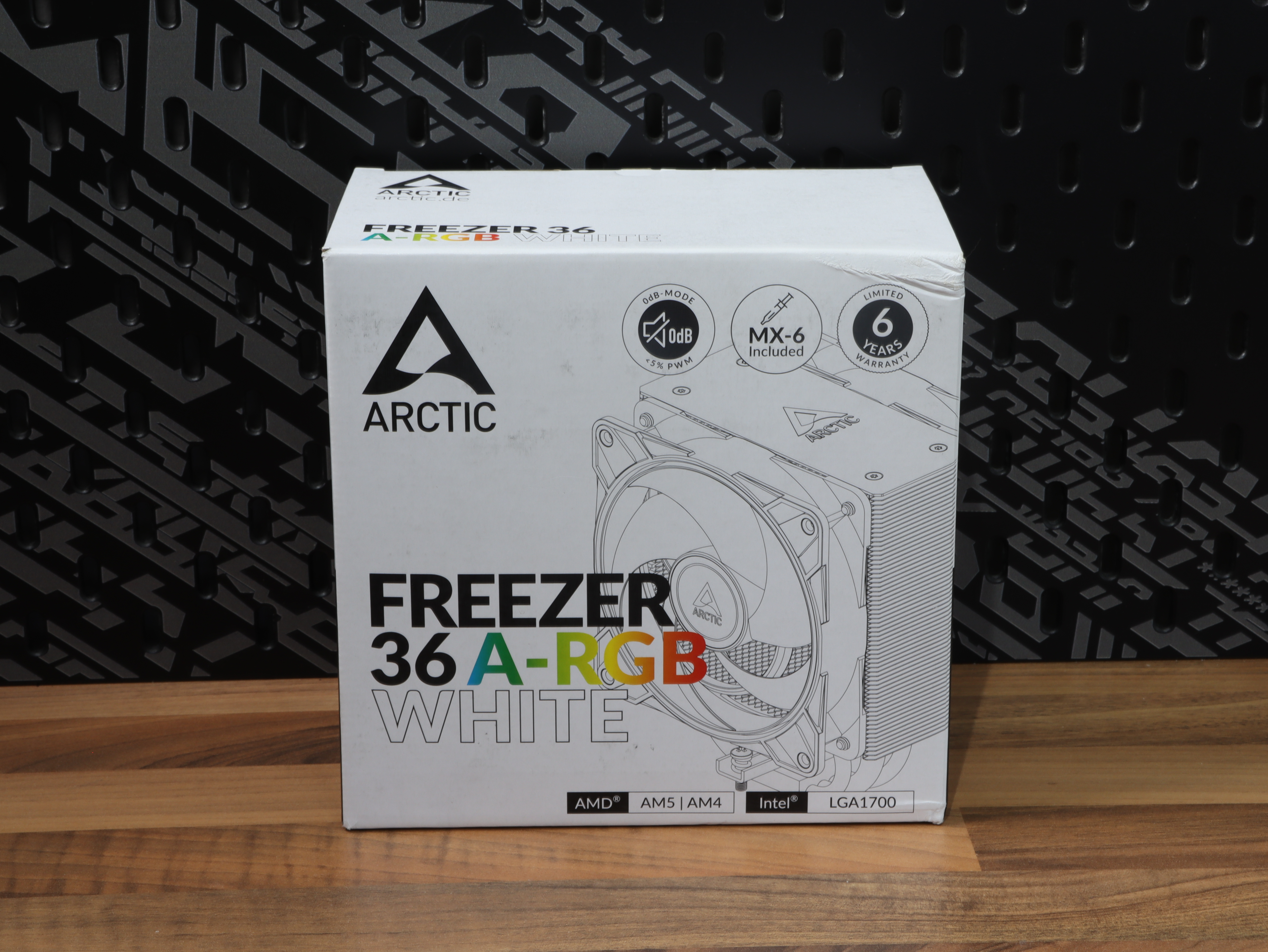 AM5 air LGA1851 Arctic AM4 AMD LGA1700 A-RGB aircooler Intel White 36 Freezer.JPG